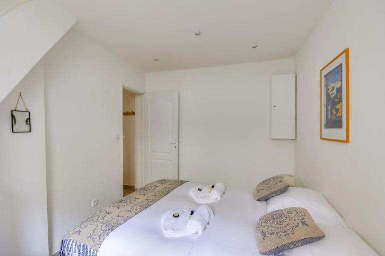Guestready - Bel Apt A 6 Min Du Metro Gare Du Nord Paris Bagian luar foto