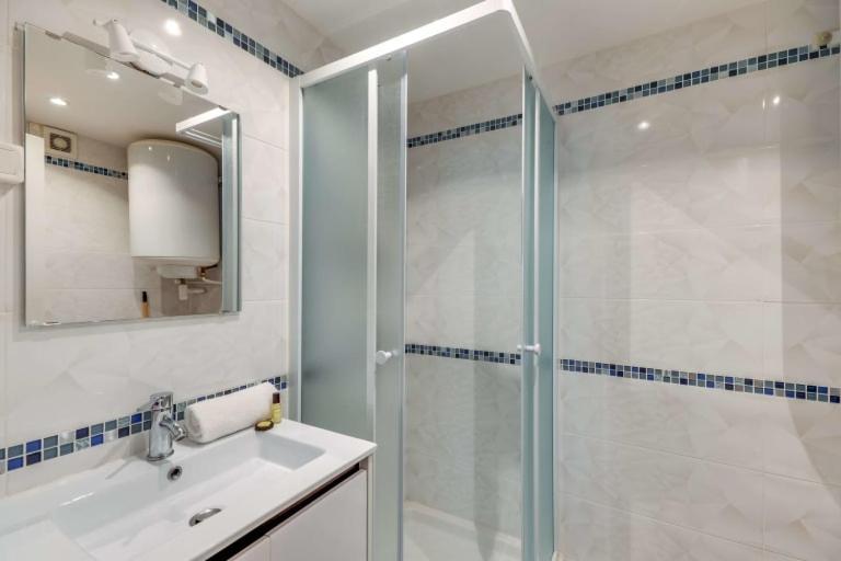 Guestready - Bel Apt A 6 Min Du Metro Gare Du Nord Paris Bagian luar foto